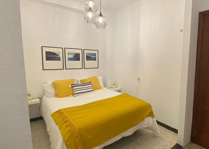 Lindamar Seeside Loft *