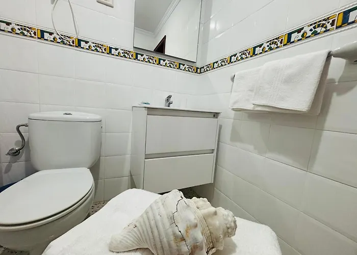 Lindamar Seeside Loft *